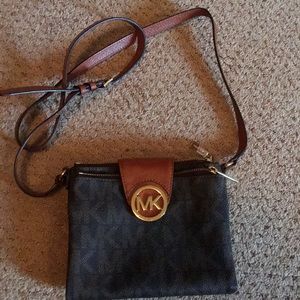 Michael Kors cross body